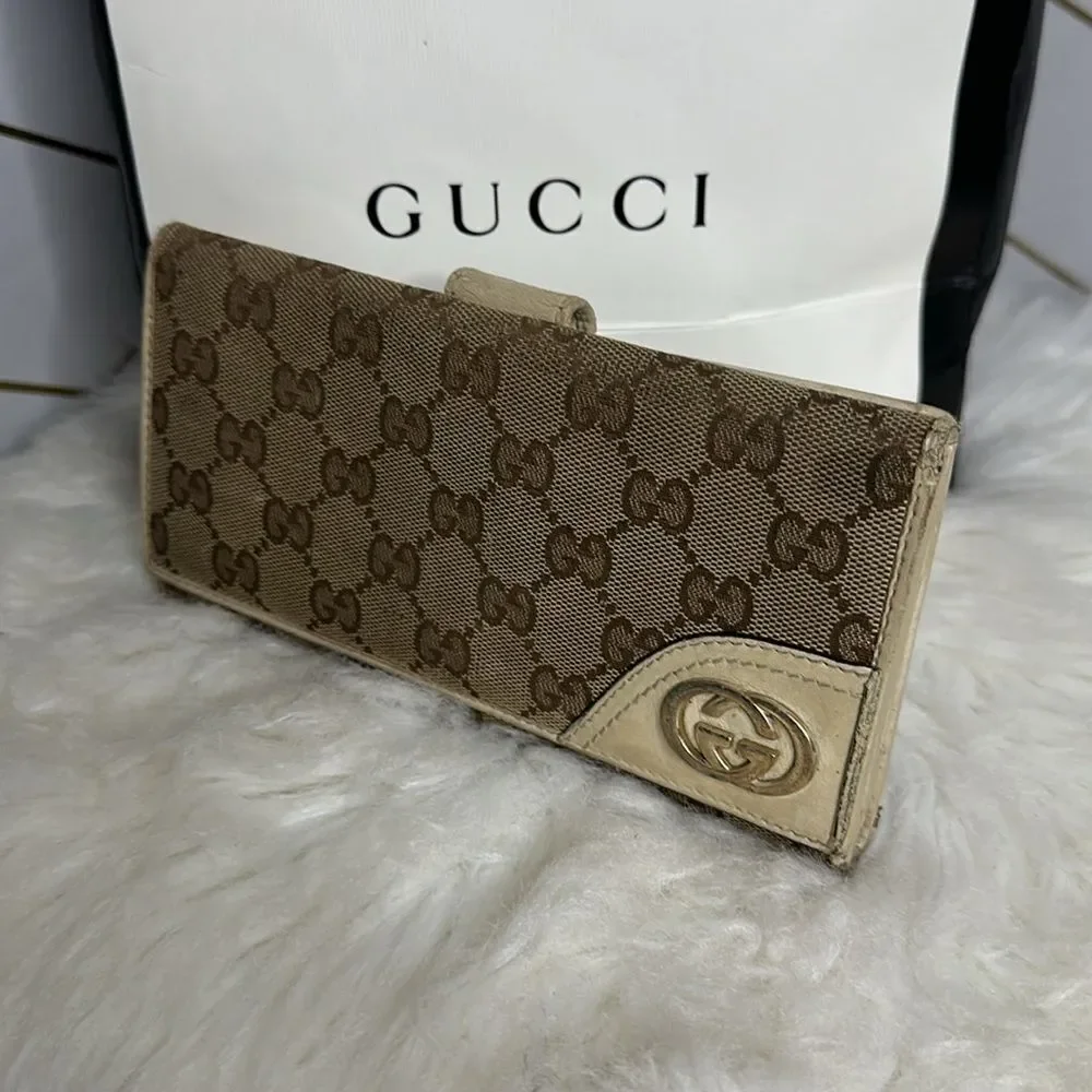 💯Authentic Gucci Long Bifold Wallet 🍀 - Picture 9 of 16